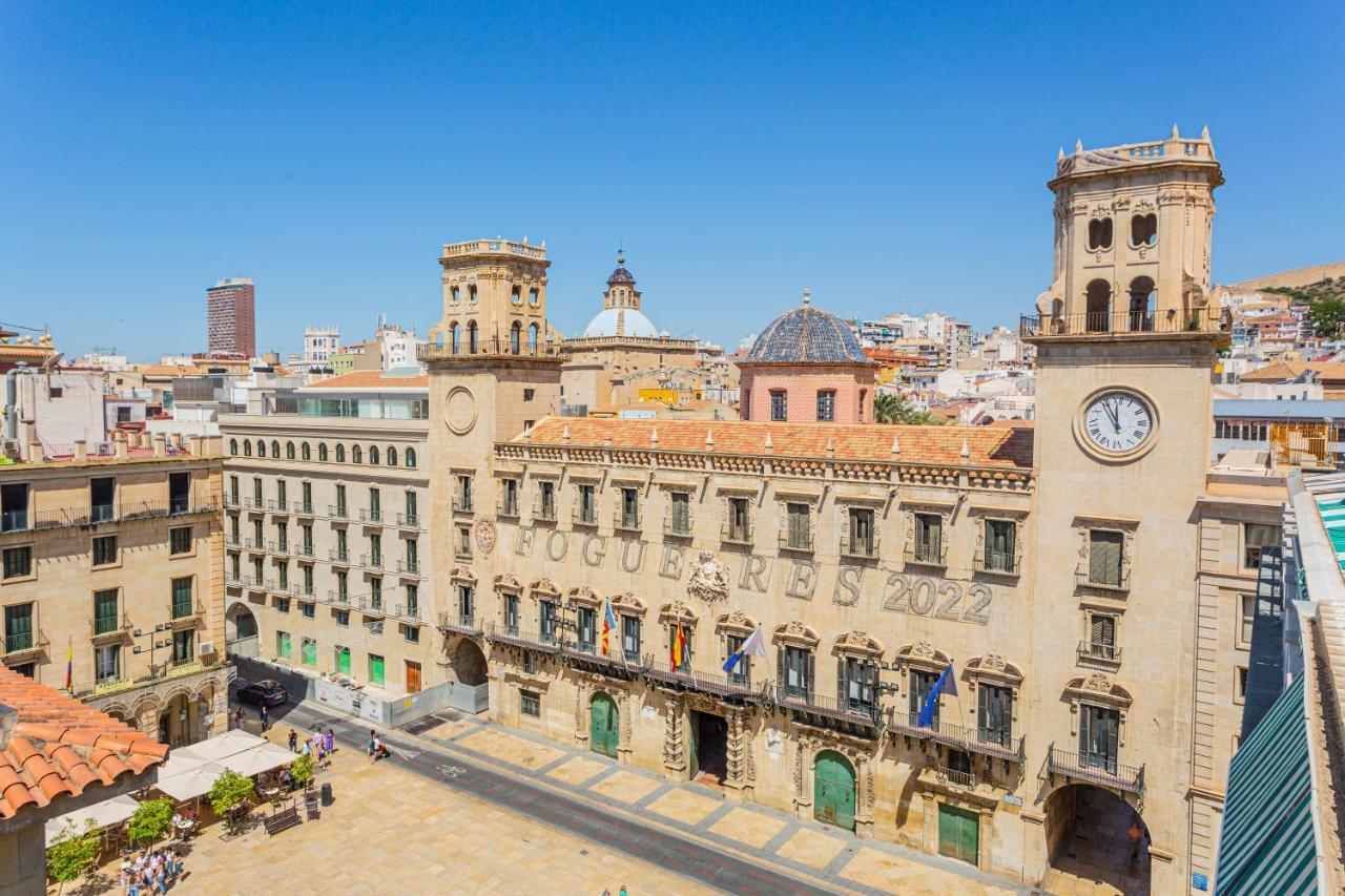 Place De La Mairie Alicante Exterior photo